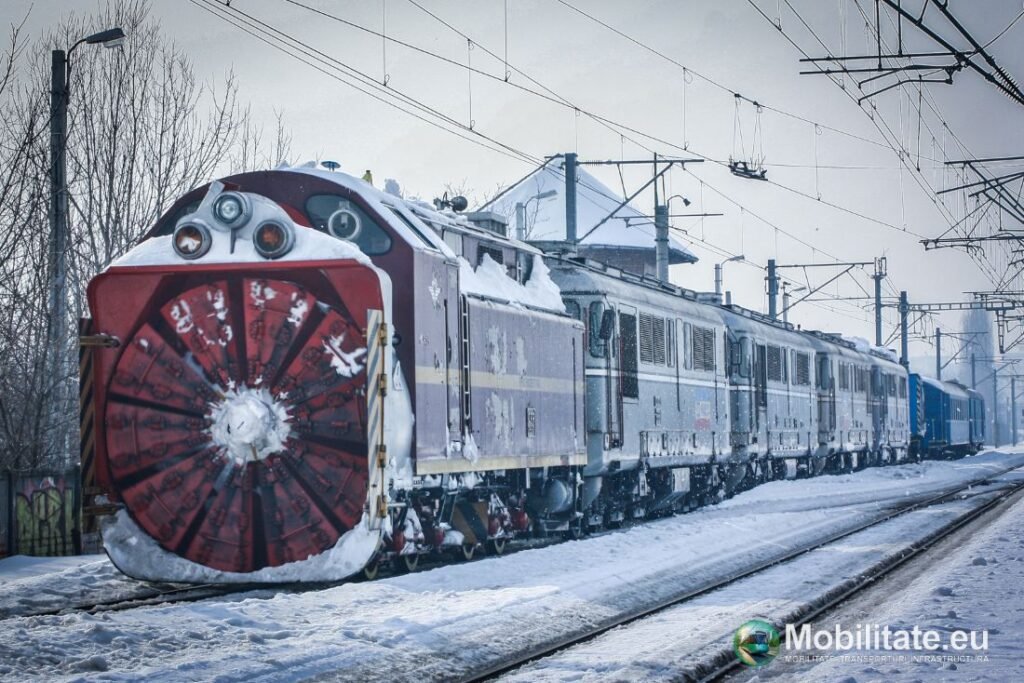 CFR SA anunță că traficul feroviar se desfășoara în condiții de iarnă din cauza gerului. Șinele se pot fisura din cauza temperaturilor scăzute