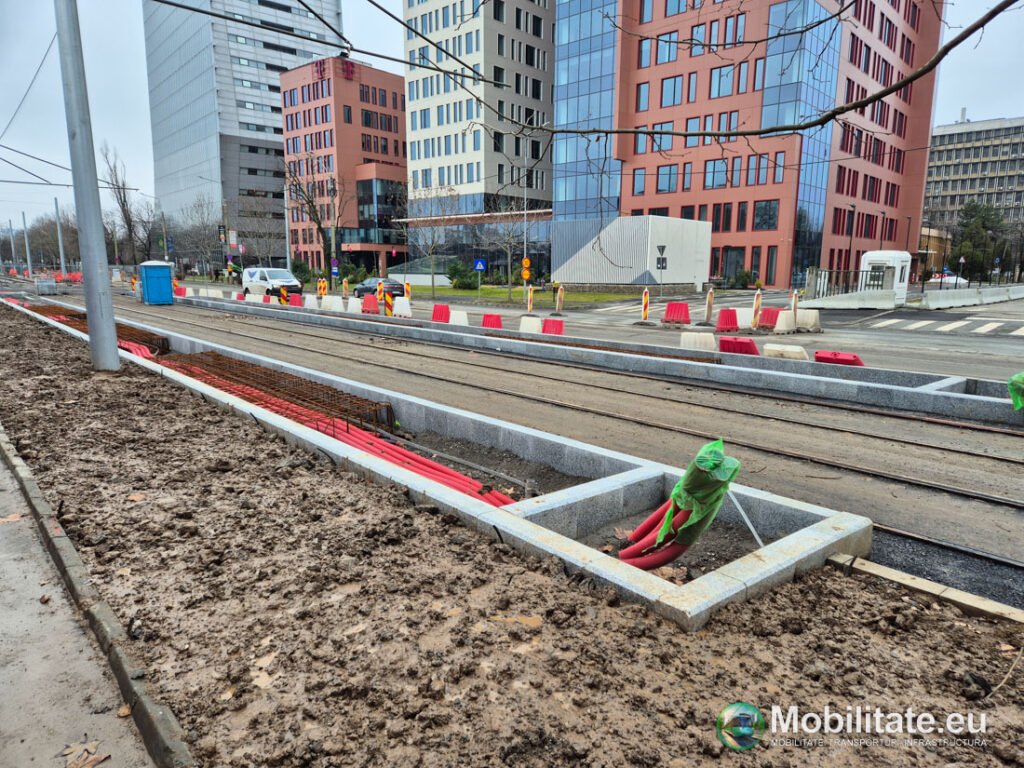 PORR finalizează lucrările pe Bulevardul Expoziției și definește proiectul peroanelor de tramvai ce va fi utilizat la toate modernizările din oraș