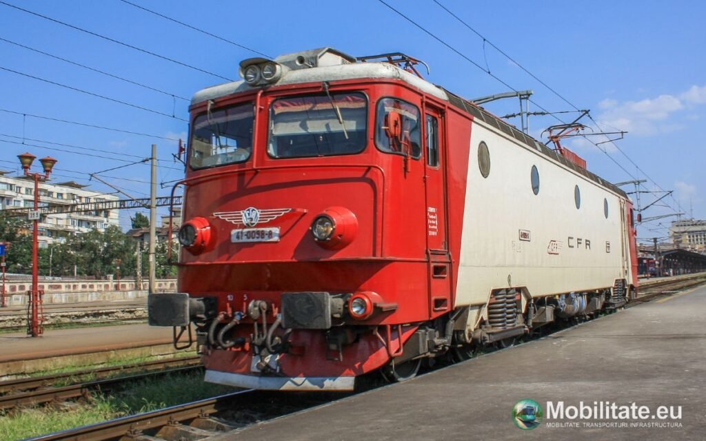 CFR Călători transferă la SAAF 77 de locomotive și rame electrice franțuzești în vederea casării. Printre locomotive se află multe „vedete” ale depourilor Timișoara și București în anii 2010