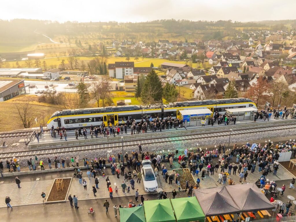 Regiunea Baden Württemberg a inaugurat o nouă legătură feroviară între Calw și Weil der Stadt