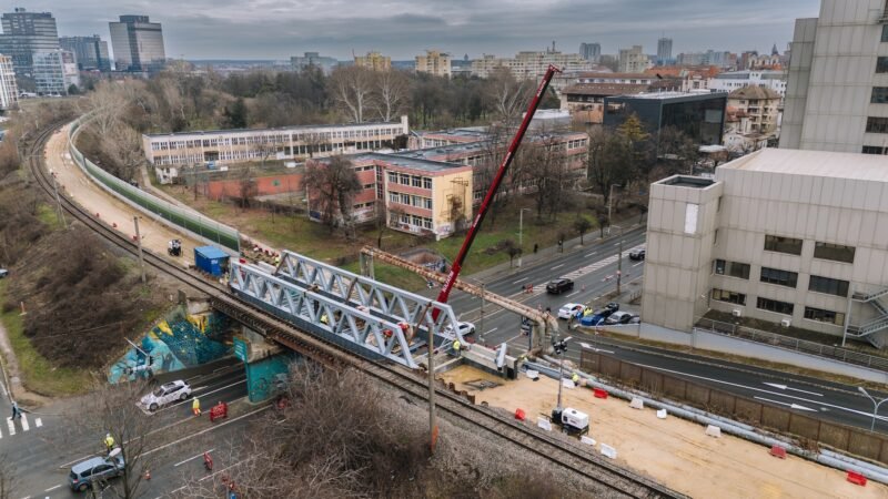 Lucrările de modernizare feroviară pe Lotul 3 Timișoara Est – Ronaț Triaj avansează și depășesc pragul de 20%