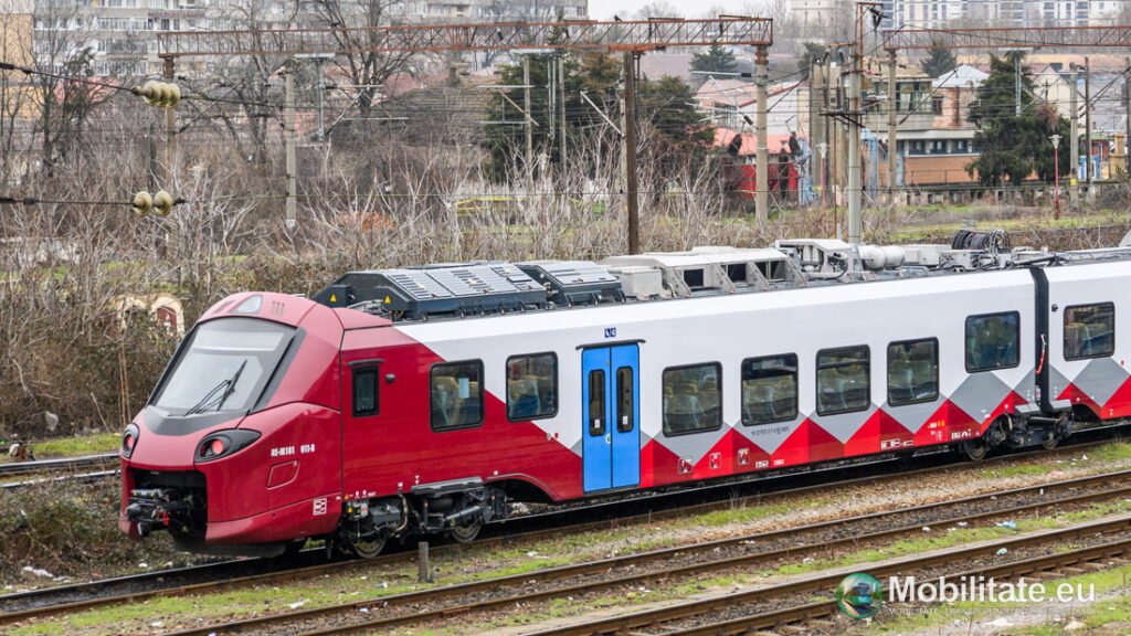 Alstom a început testele statice cu a 11a ramă Coradia în timp ce ramele 14 și 15 au plecat din Curtici