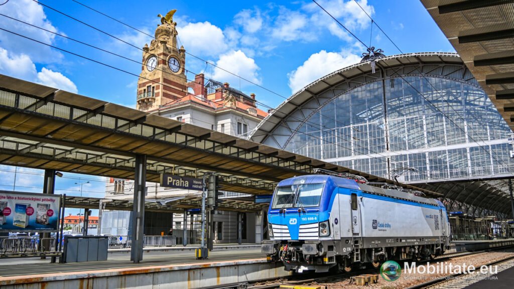 Cehia primește aproape 2 miliarde de euro finanțare EIB pentru modernizarea căilor ferate și dezvoltare urbană