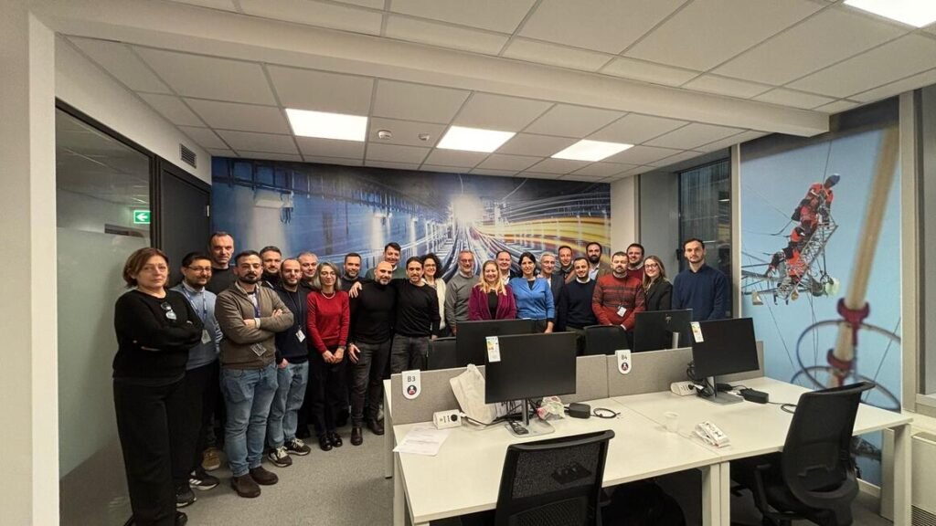 Alstom deschide un nou hub in Napoli pentru consolidarea prezenței in Campania și accelerarea modernizării infrastructurii feroviare din regiune