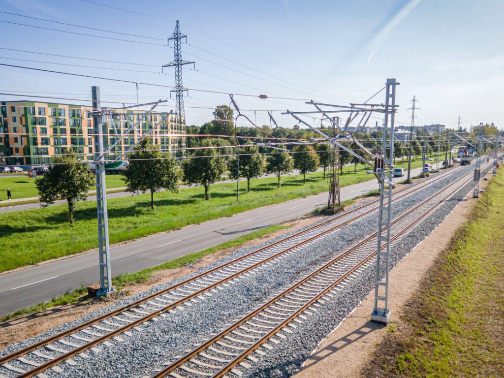 Căile Ferate Letone lansează licitația pentru proiectarea infrastructurii de încărcare a trenurilor electrice cu baterii