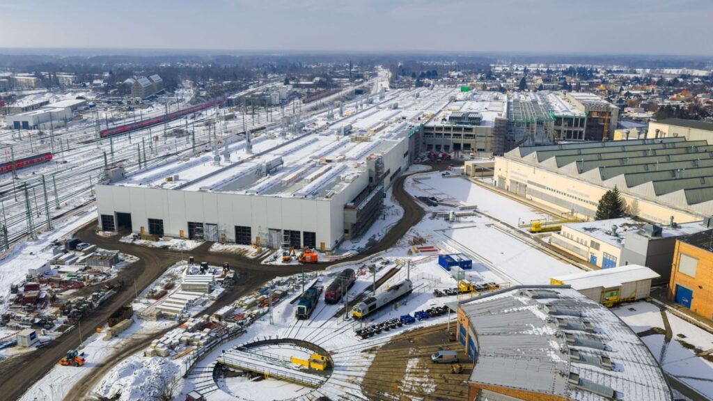 Lucrările la noul depou ICE din Cottbus avansează rapid pentru a fi gata până la finalul acestui an