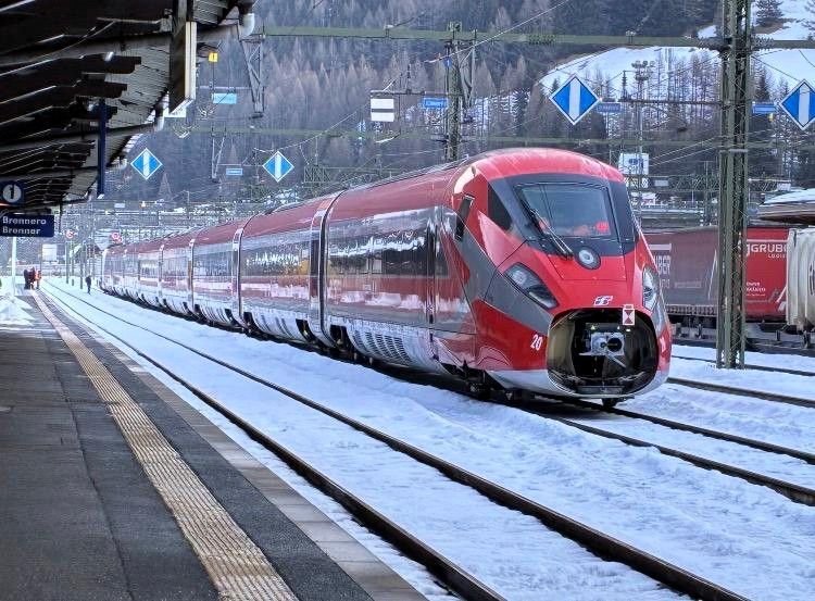 Trenitalia și Deutsche Bahn omologhează trenurile Frecciarossa pentru coridorul Italia–Austria–Germania