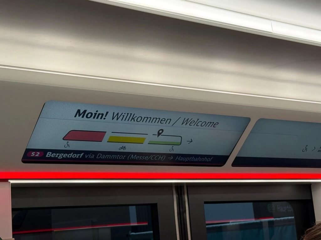 Regiunea Stuttgart analizează conceptul pentru S‑Bahn‑ul viitorului - digitalizare, flexibilitate și informare modernă pentru pasageri