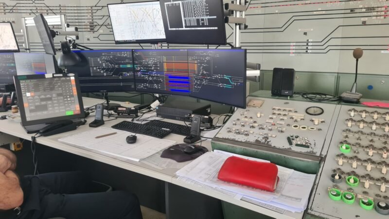 Stația Česká Třebová trece la noul sistem electronic ESA după oprirea definitivă a instalației AŽD 71 folosite timp de 54 de ani