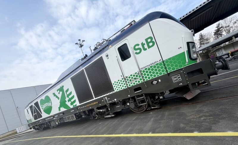 Steiermarkbahn introduce o locomotivă Siemens Vectron Dual Mode pentru a moderniza logistica feroviară din Stiria