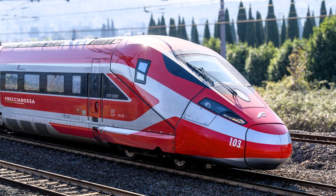 Trenitalia investește în 9 noi trenuri Frecciarossa de ultimă generație pentru modernizarea flotei de mare viteză
