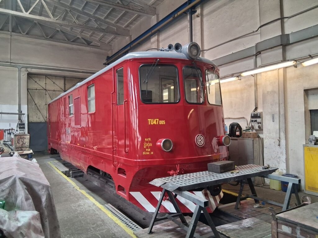 Atelierele feroviare ale căii ferate înguste din Boemia de Sud trec auditul ECM și se pregătesc pentru certificare completă