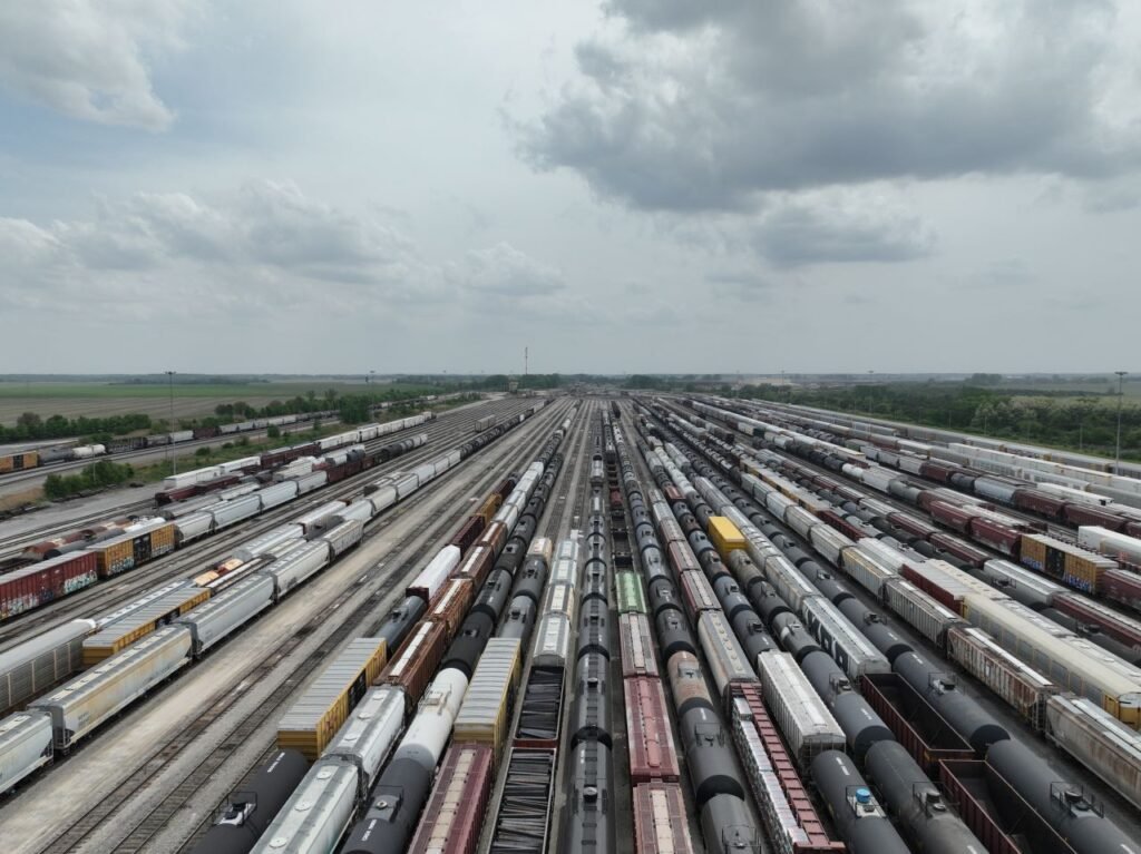 BNSF investește în modernizarea triajului Galesburg pentru creșterea eficienței și a capacității operaționale