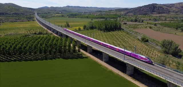 Renfe instalează sistemul de măsurare a energiei la bord pe trenurile seriei 106 pentru optimizarea consumului și reducerea costurilor