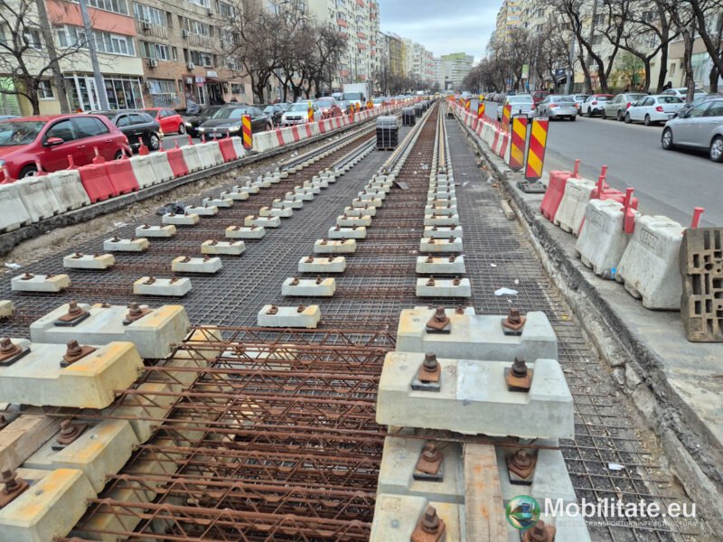 Lot 9 modernizare linii tramvai - MariVila se apropie de finalul montajului noilor linii pe Bulevardul Chișinău după finalizarea rețelelor edilitare