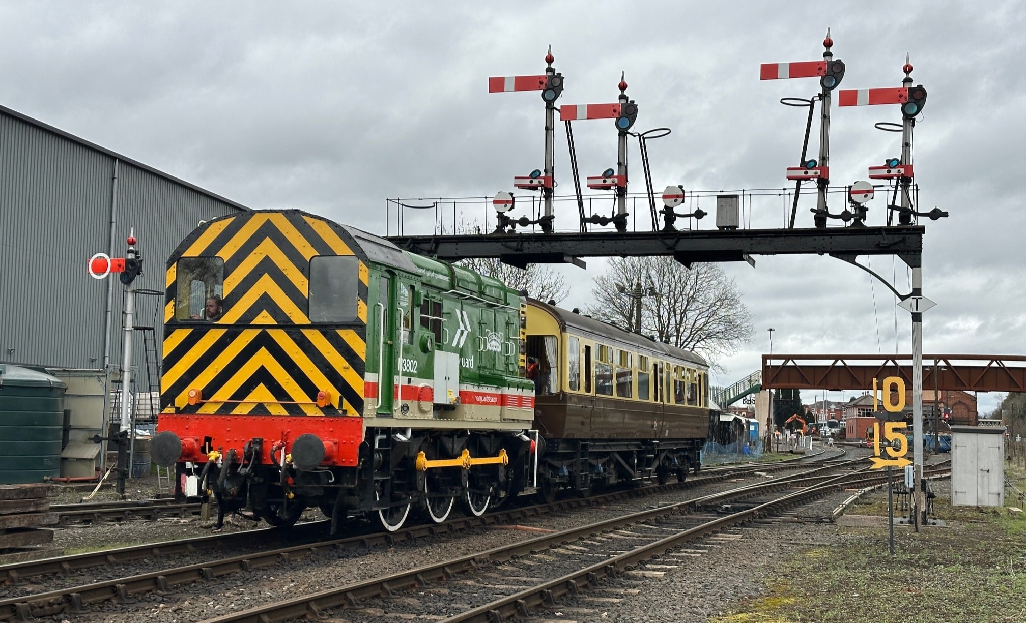 Lansarea locomotivei HydroShunter marchează debutul primei locomotive de manevră pe hidrogen din Marea Britanie