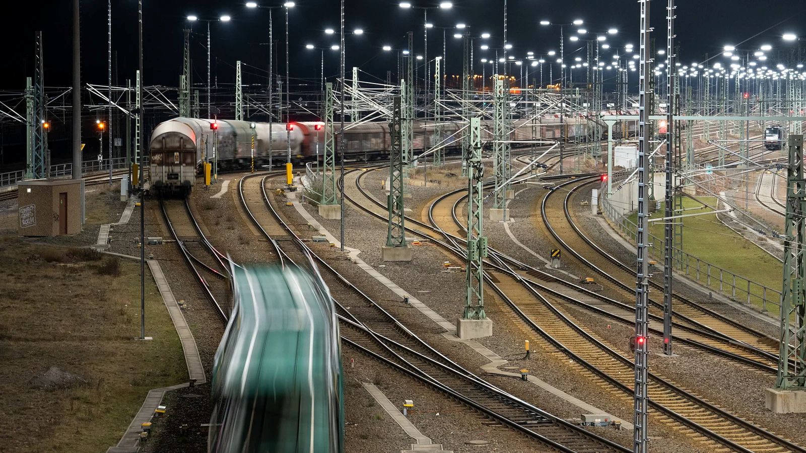 Managementul feroviar intră în era digitală în Stuttgart prin noile soluții ETCS implementate în Digitaler Knoten Stuttgart