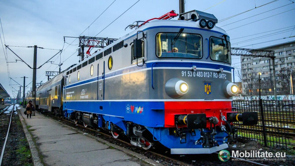 Foto - SCRL Brașov a predat a șasea locomotivă LEMA4000 la CFR Călători. A șaptea parcurge proba de performanță pe mâine pe ruta București - Cernavodă