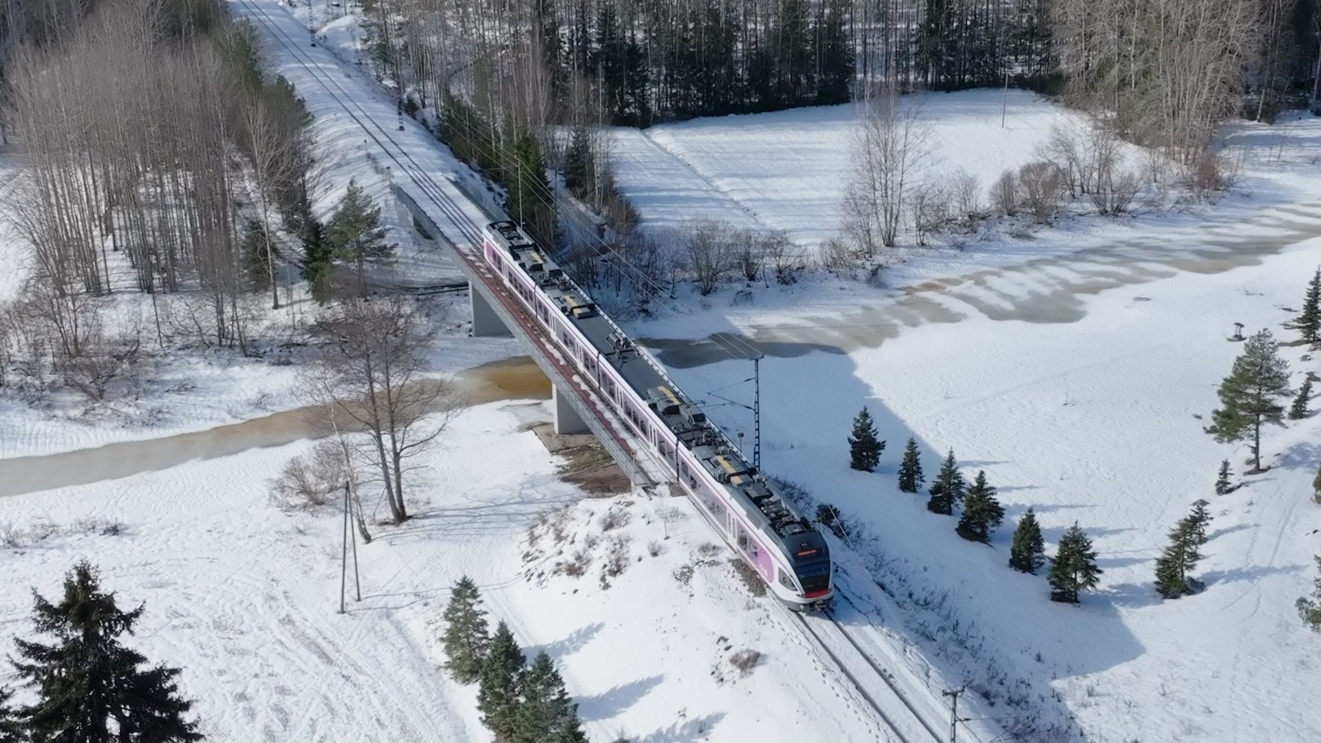 Siemens demonstrează în Finlanda prima operare automată a unui tren cu ETCS și ATO din regiune