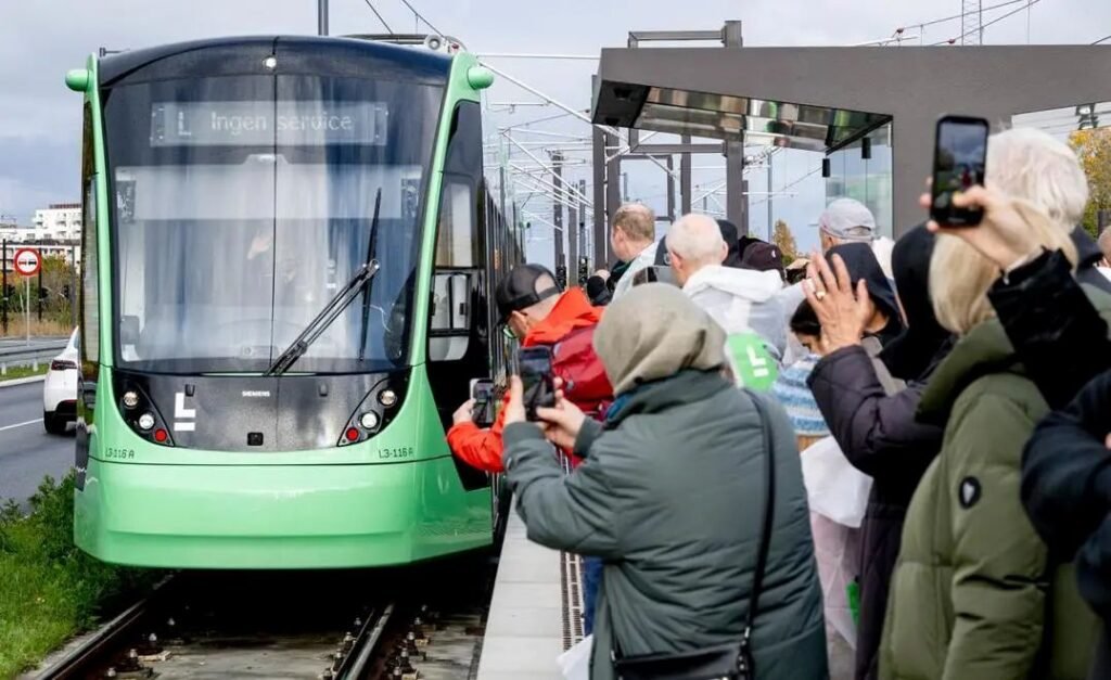 Tramvaiul din Copenhaga se extinde complet în august cu deschiderea a 17 noi stații pe linia dintre Ishøj și Lundtofte