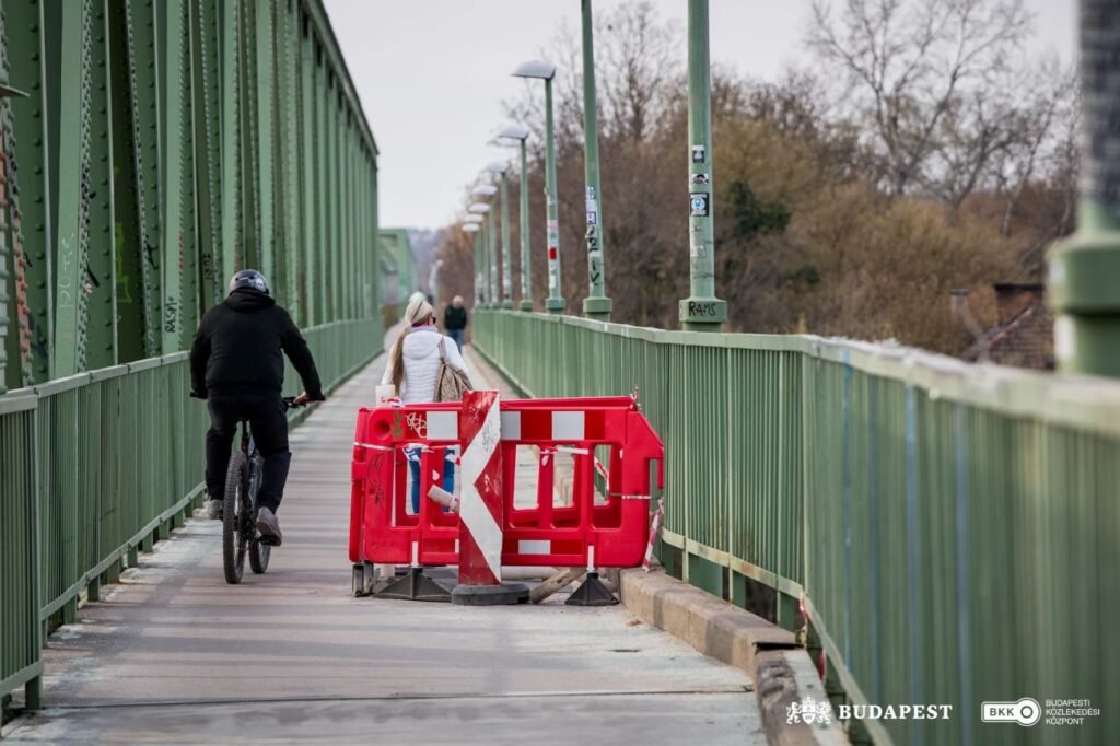 Începe modernizarea traseului pietonal și velo de pe Podul Feroviar Újpest din Budapesta