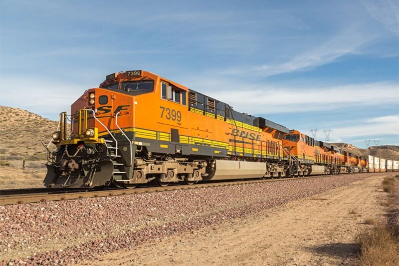 Angajații TCU din terminalele intermodale BNSF au ratificat noul acord colectiv de muncă pe cinci ani