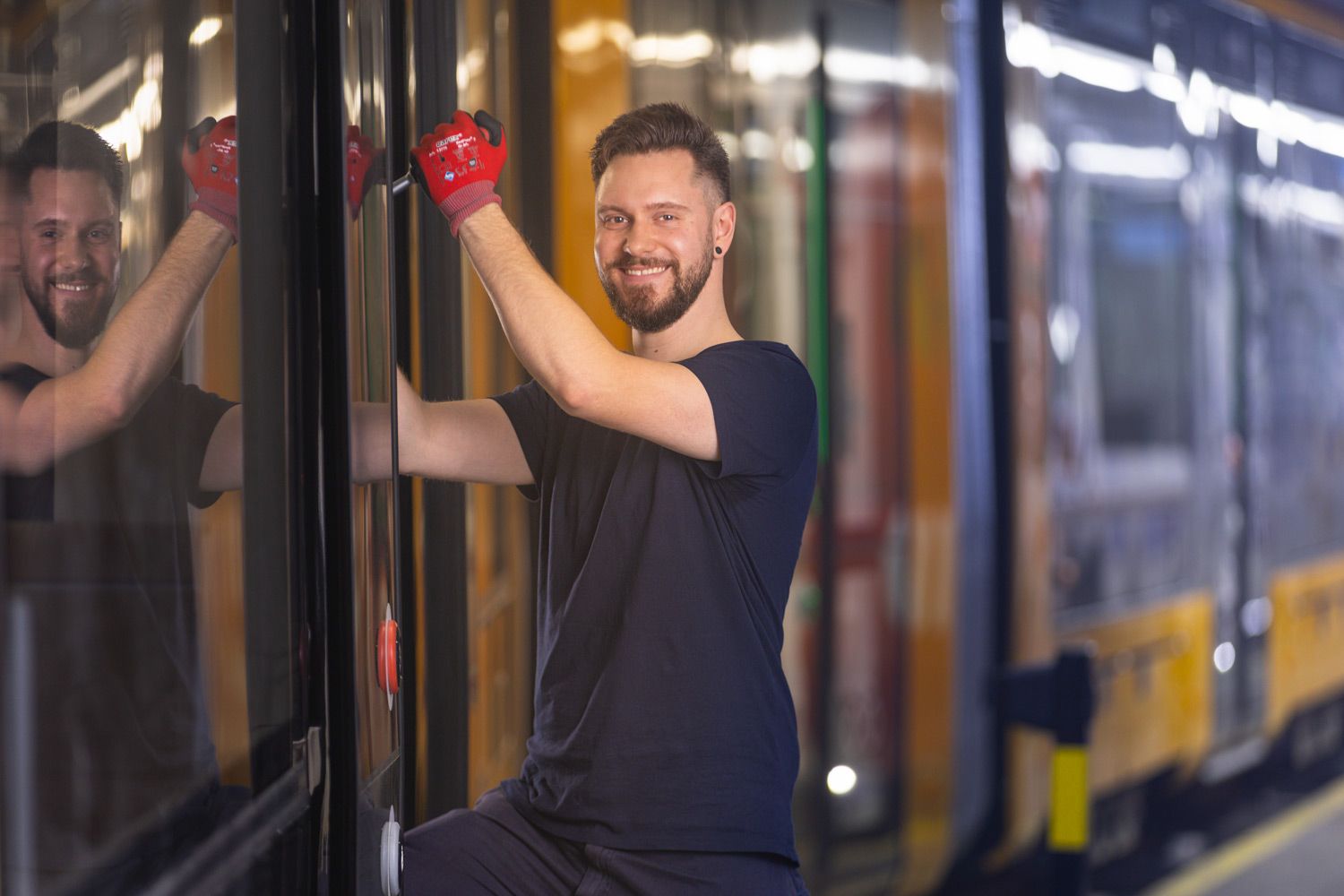 HEAG mobilo pune în prim‑plan munca de precizie din spatele funcționării tramvaielor prin povestea tehnicianului Sven Kagerbauer