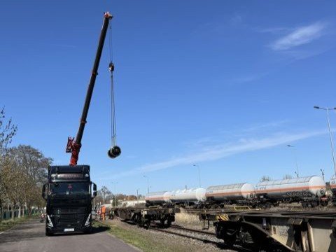 FE Rail & Repair realizează primul schimb de osii direct în portul Magdeburg