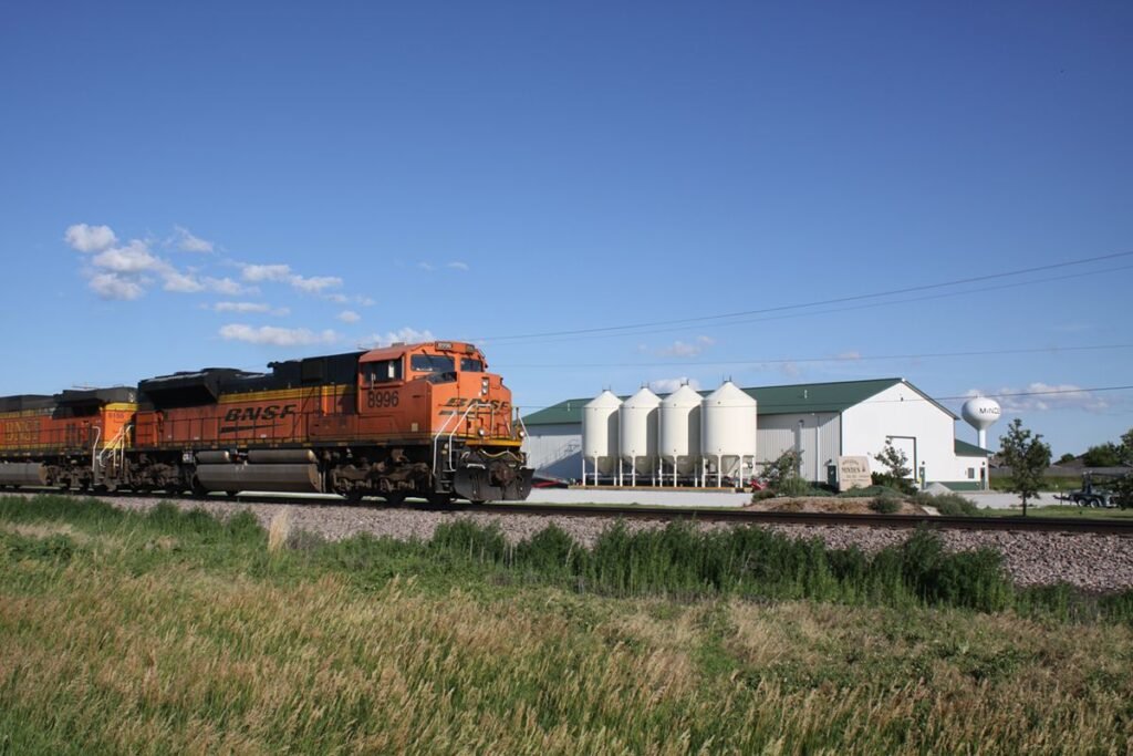 Clienții BNSF au investit un record de peste 5 miliarde de dolari în proiecte feroviare deservite în 2025