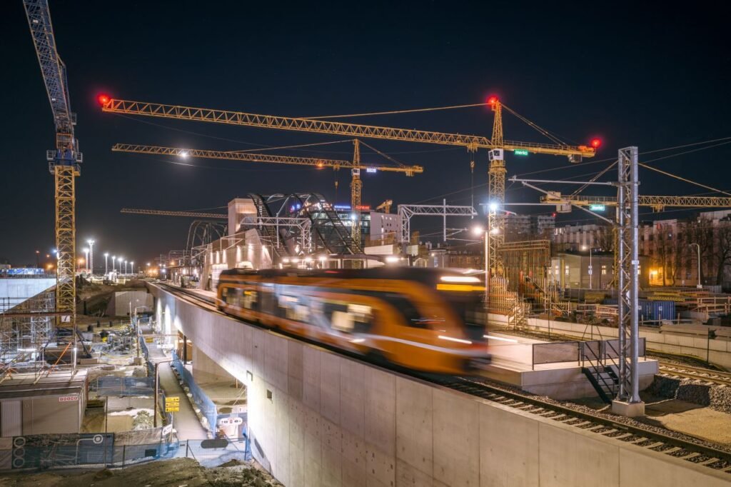 Estonia susține facilitarea mobilității militare în UE și accelerearea proiectelor Rail Baltic și Via Baltica