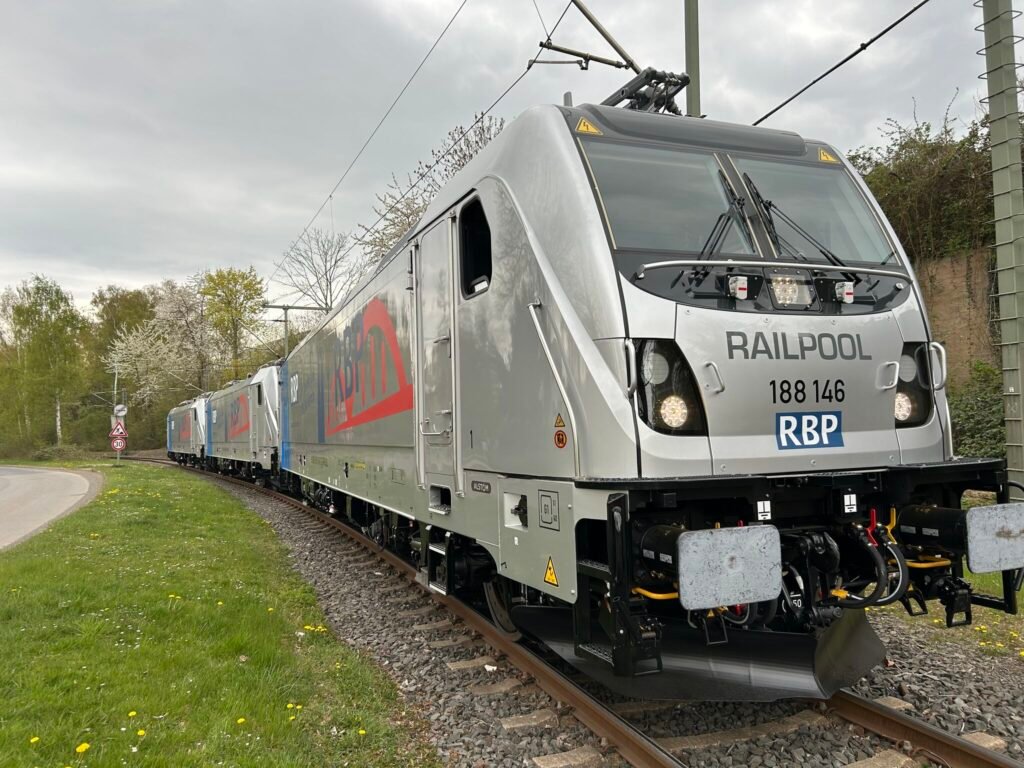 RBP trece la locomotive Traxx MS3 de nouă generație pentru extinderea operațiunilor internaționale pe coridorul Belgia–Germania–Polonia