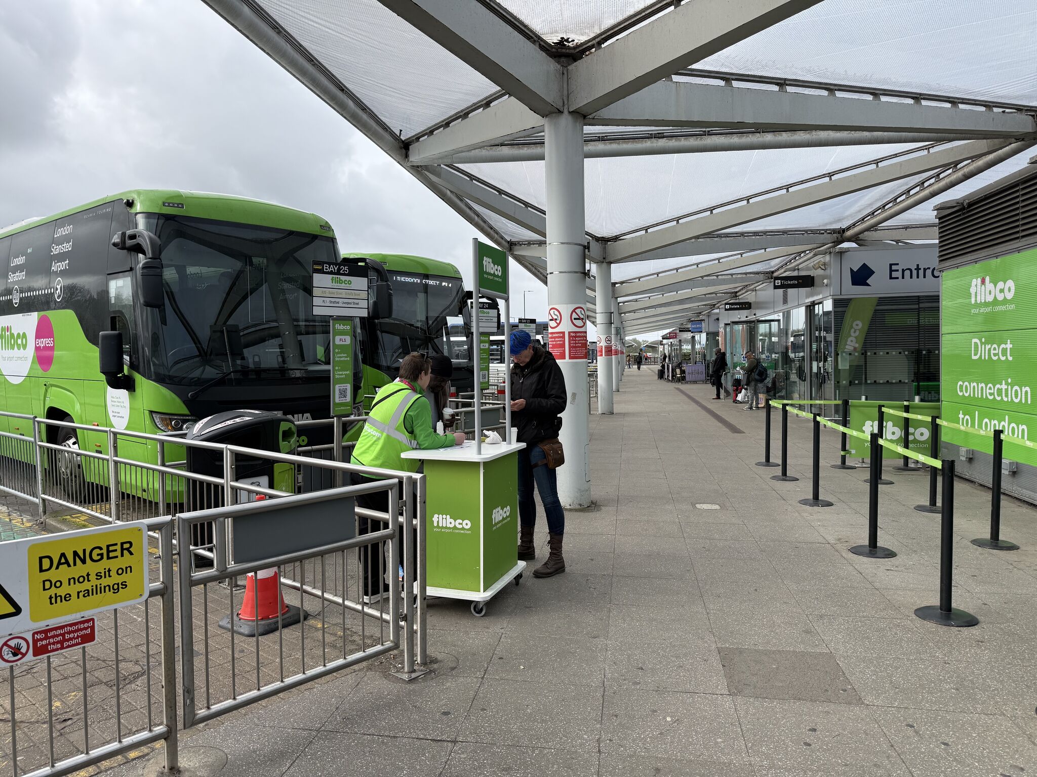 Flix mizează pe extinderea curselor shuttle către aeroporturi după preluarea flibco.com