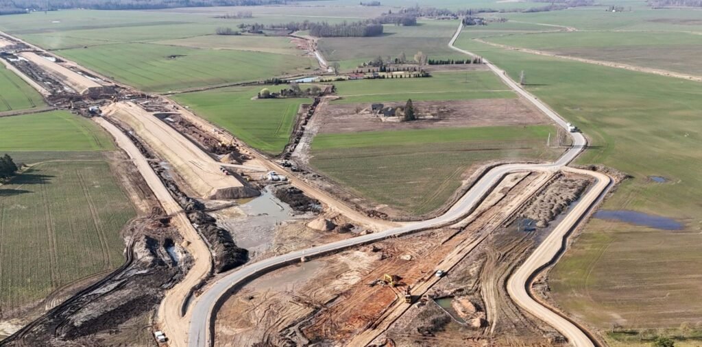 Guvernul Lituaniei aprobă planul special pentru secțiunea Rail Baltica Kaunas–Vilnius și deschide calea pentru exproprieri și lucrări viitoare