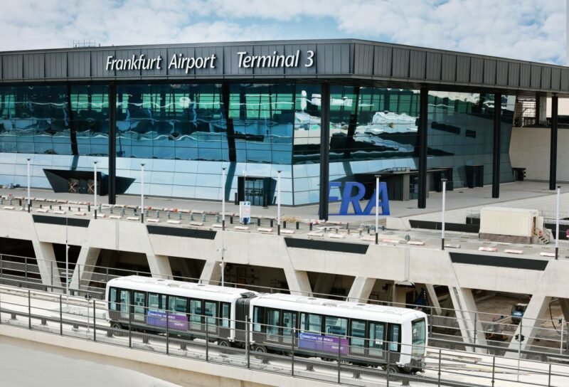 Sky Line - noua legătură feroviară automată a Aeroportului Frankfurt intră în funcțiune și conectează Terminalul 3 cu terminalele existente