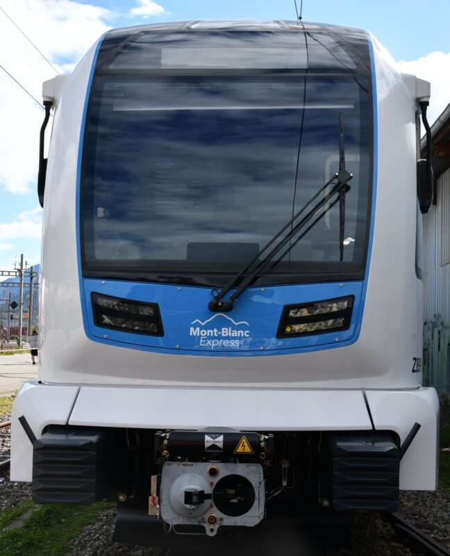 Noile trenuri Z890 ale Mont‑Blanc Express intră în faza de teste tehnice cu sisteme digitale avansate