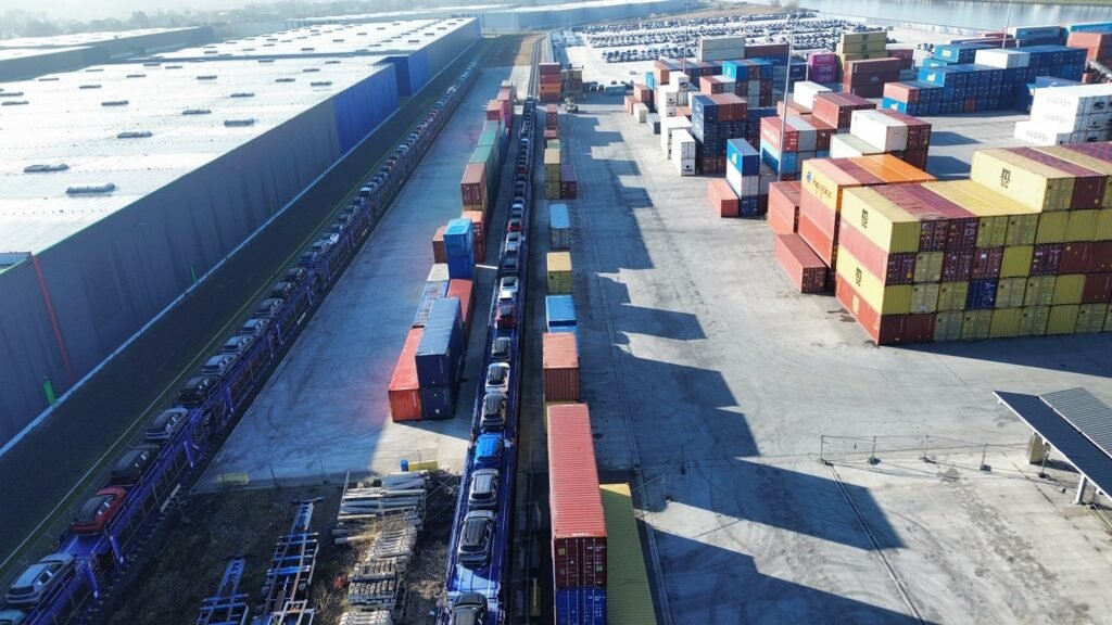 Hödlmayr reintroduce traficul feroviar la Liège Trilogiport cu un nou serviciu auto din Slovacia