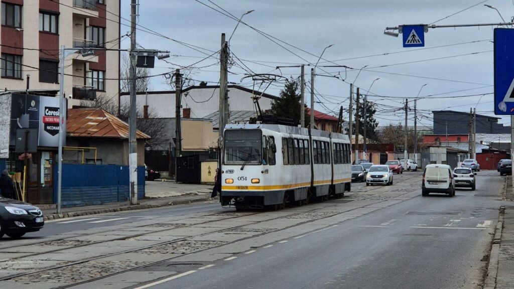 Primăria Sectorului 6 va expertiza linia de tramvai pe Calea Giulești în vederea reparației sau modernizării. Coordonare pentru viitoarele închideri de trafic în zona Pasaj Basarab și Lujerului