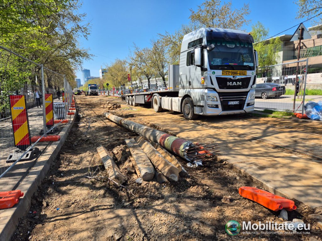 Lot 6 modernizare linii tramvai - Tancrad-Erbașu continuă demontarea vechilor linii pe tronsonul Petricani - Pipera