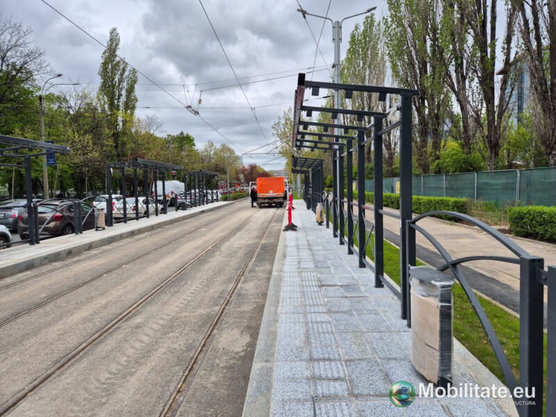 Lot 11 modernizare linii tramvai - PORR finalizează primele peroane moderne pe Bulevardul Expoziției - model ce va fi implementat pe toată rețeaua