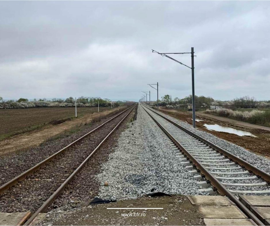 CFR redeschide circulația pe tronsonul Tileagd – Oșorhei după modernizarea a 14 km de infrastructură feroviară