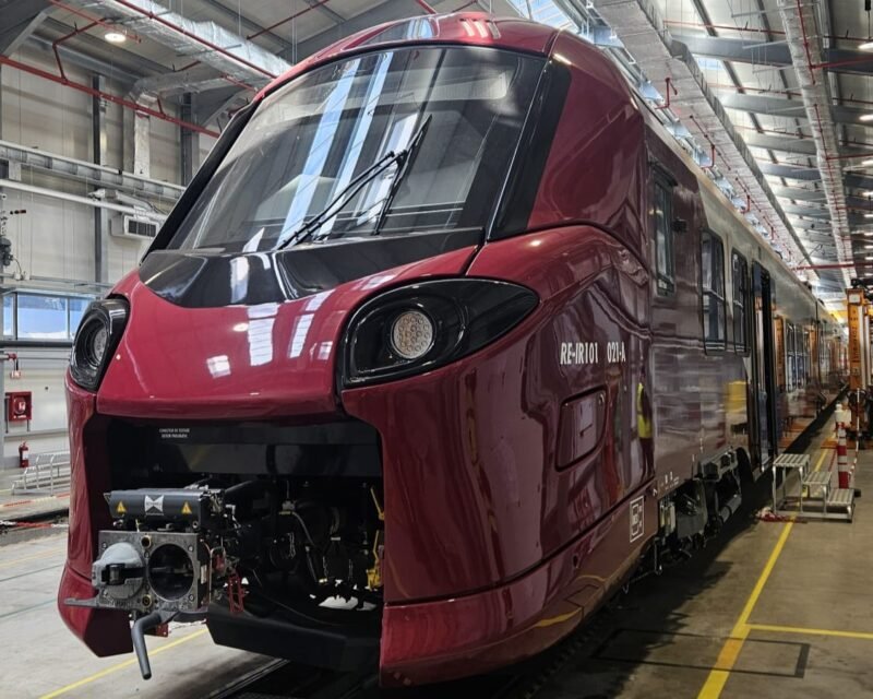 ARF finalizează recepția preliminară pentru încă două rame electrice Coradia Stream RE‑IR - unitățile TS20 și TS21