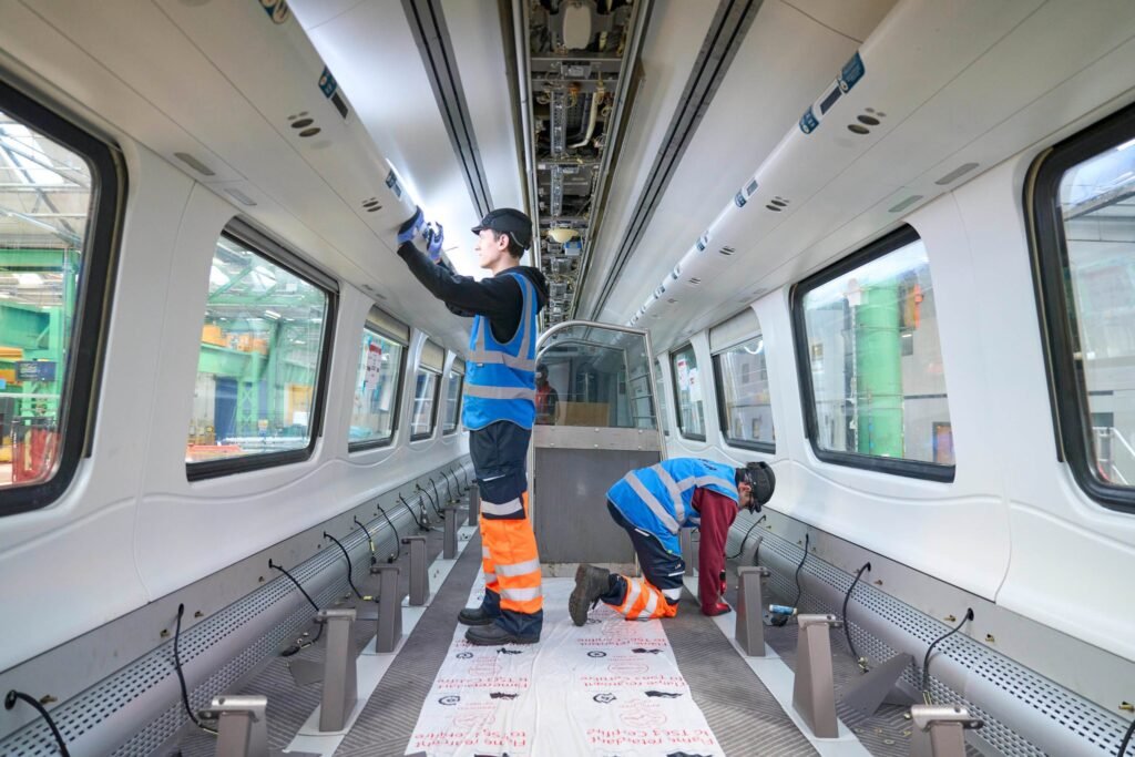 Alstom lansează în Marea Britanie programul ASPIRE pentru a sprijini integrarea profesională a tinerilor cu dizabilități de învățare