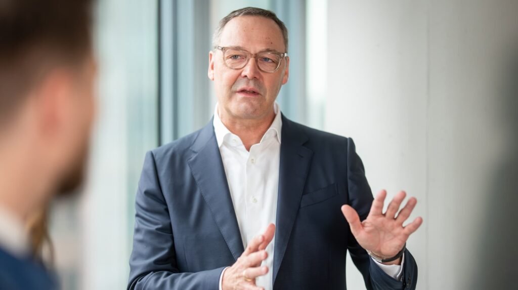 DB Cargo primește aprobarea oficială pentru planul de restructurare și începe una dintre cele mai ample transformări din istoria companiei