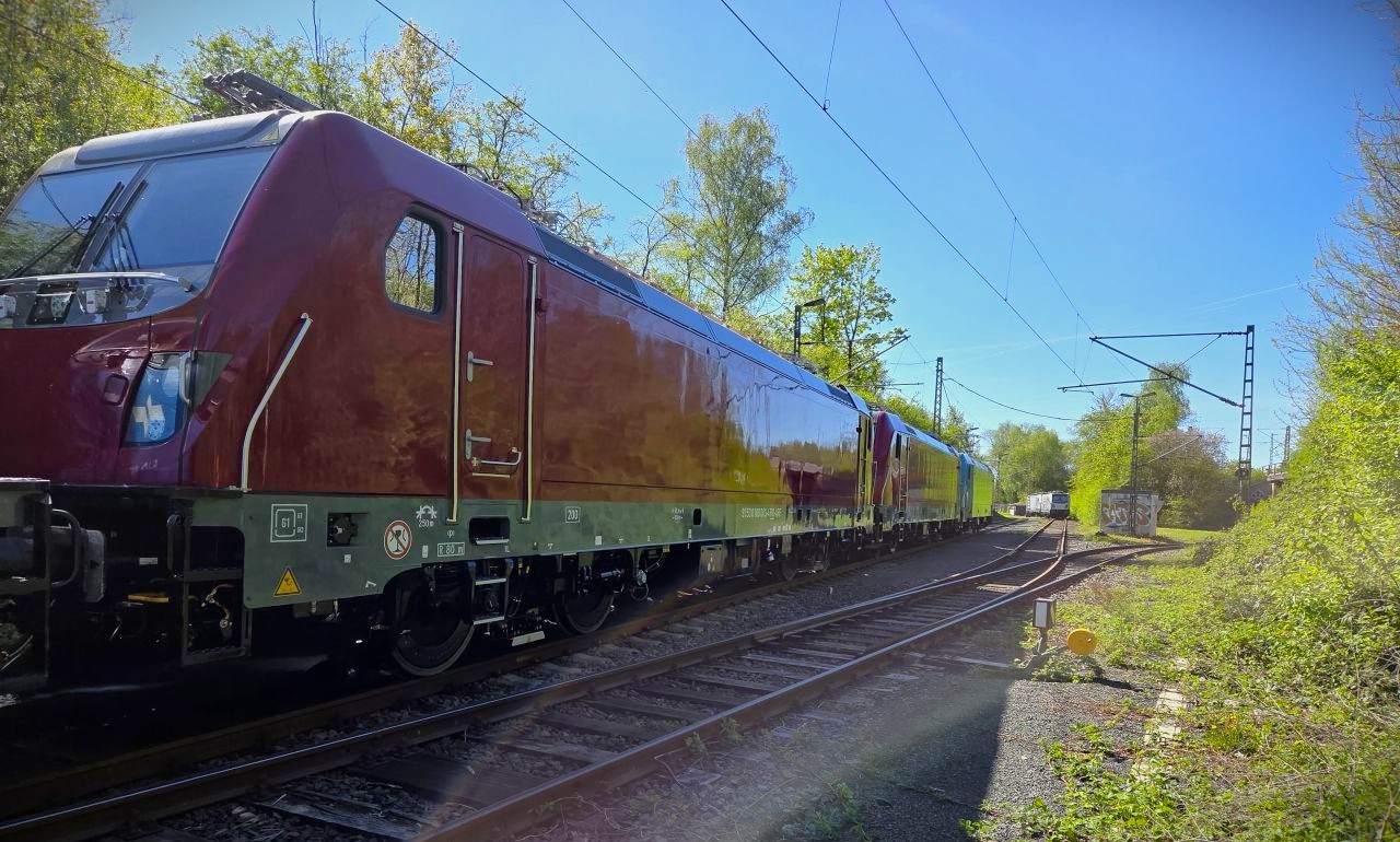 Alstom livrează încă două locomotive Traxx pentru ARF din fabrica din