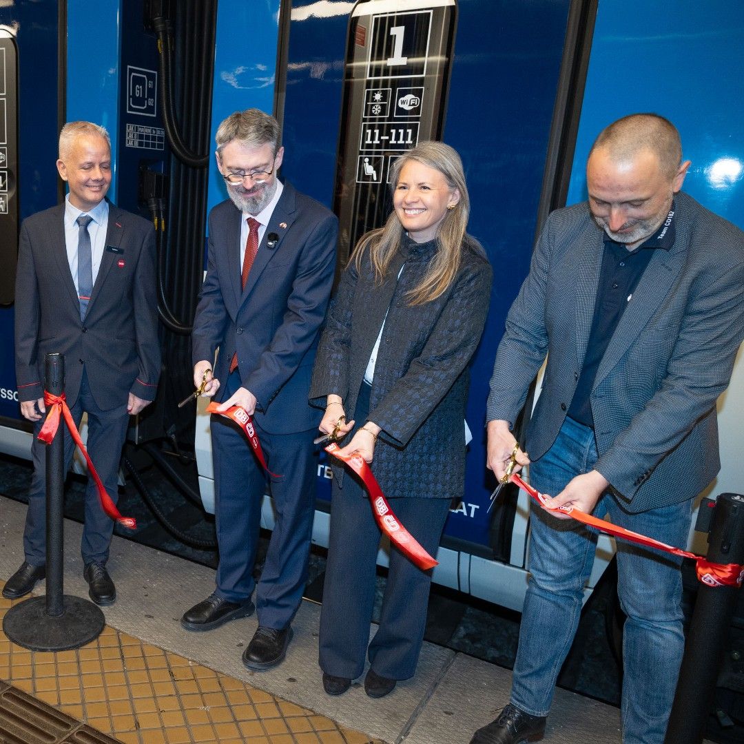 DSB reintroduce după peste zece ani ruta directă Copenhaga–Berlin–Praga cu două trenuri zilnice din iunie