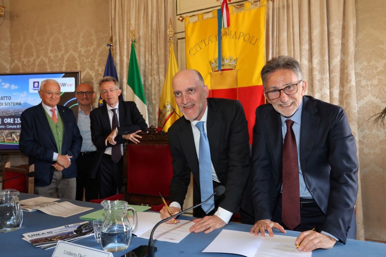 CAF câștigă contractul pentru Lotul 2 al Liniei 10 de metrou din Napoli. Este primul său proiect cu operare GoA4 complet automatizată