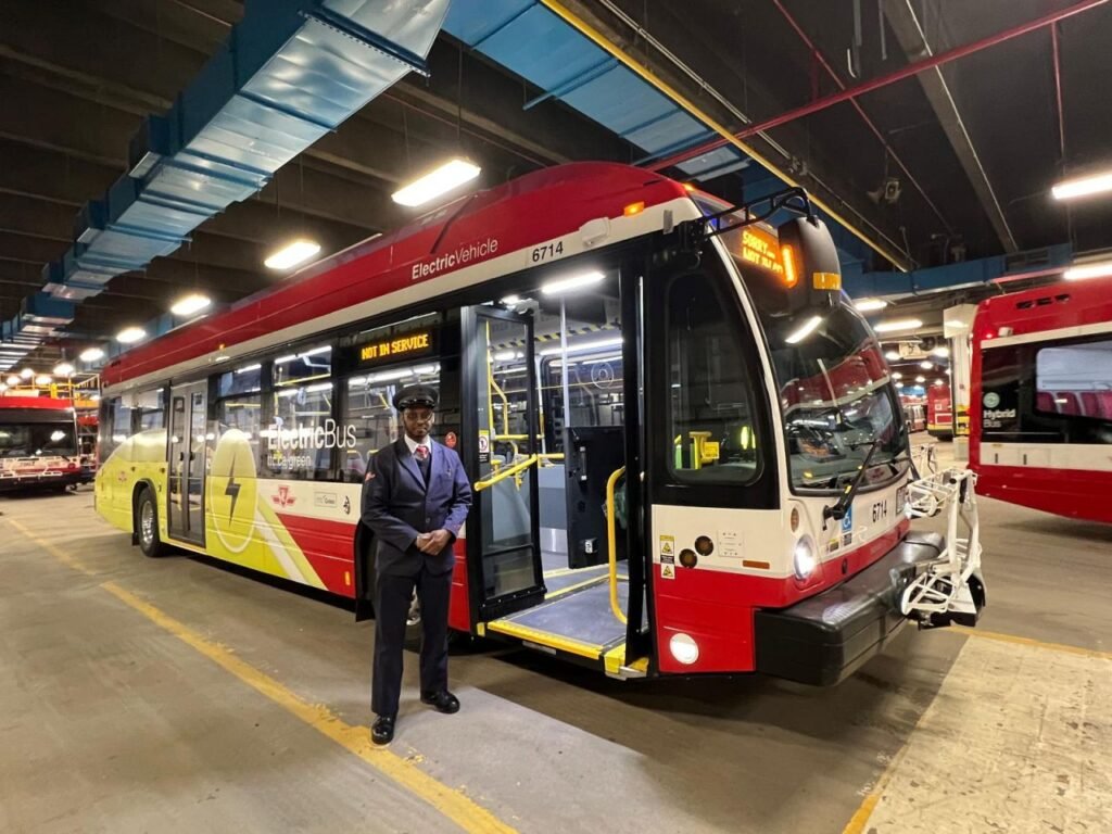 TTC extinde flota electrică: 37 de noi autobuze și 26 de puncte de încărcare la depoul Wilson