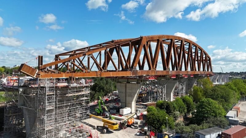 HS2 finalizează structura Curzon 2 - cel mai înalt element al proiectului și un nou reper al ingineriei britanice în Birmingham