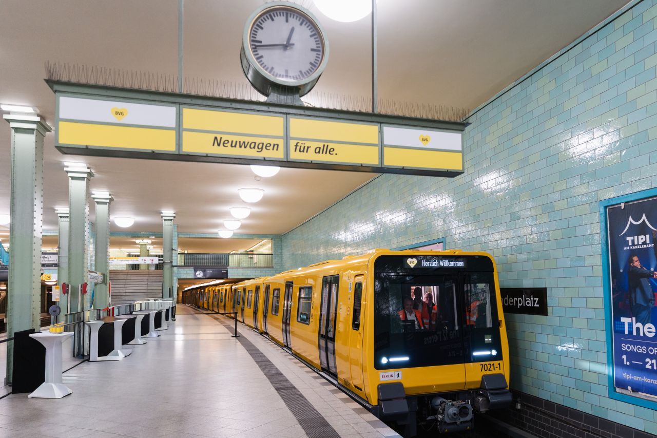 BVG introduce oficial noile trenuri de metrou pentru liniile U5–U9 marcând prima generație nouă după mai bine de 30 de ani în Berlin