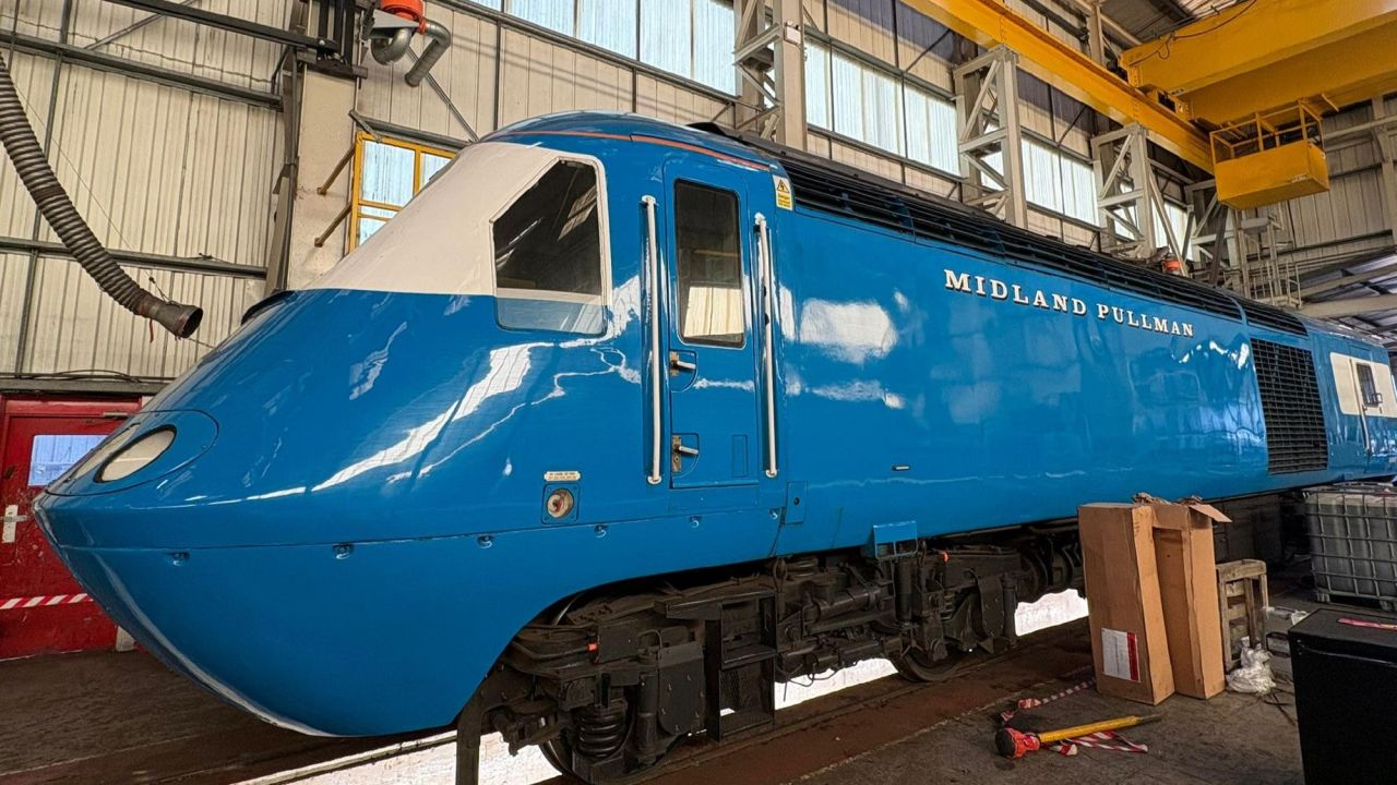 Modernizarea trenurilor de mare viteză din Marea Britanie avansează rapid: unitățile Class 43 primesc echipamente ETCS în doar opt săptămâni